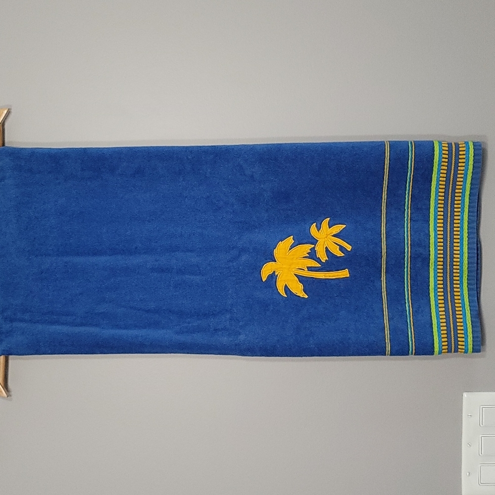 100% Cotton Beach / Pool Towel
